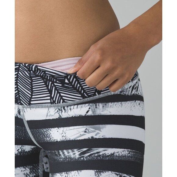 Lululemon Wunder Under Crop II *Full-On Luon 4 Shady Palms Banana Leaf Gingham - Picture 4 of 11